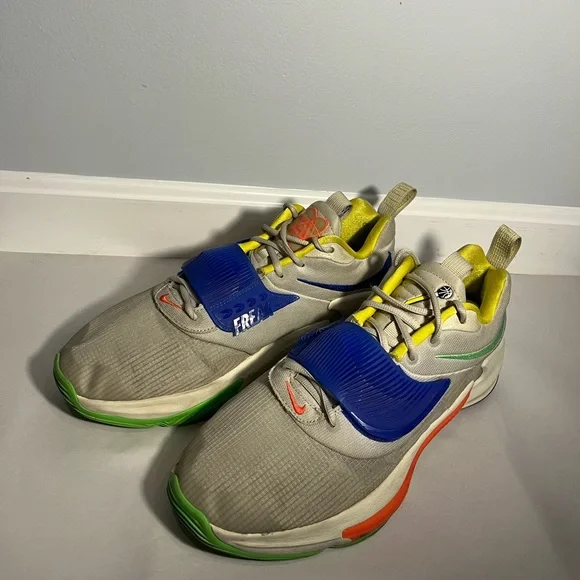 Nike | Shoes | Nike Zoom Freak 3 Ep Primary Colors Preowned  display picture 3